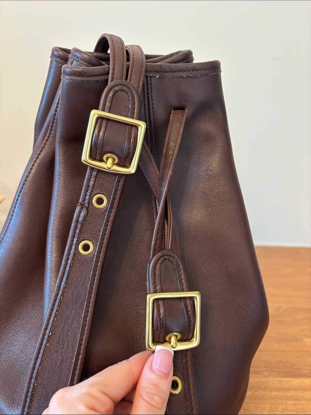 COACH VINTAGE SONOMA LEATHER MAHOGANY BROWN DRAWSTRING SHOULDER BAG PURSE 90S - Picture 3 of 8